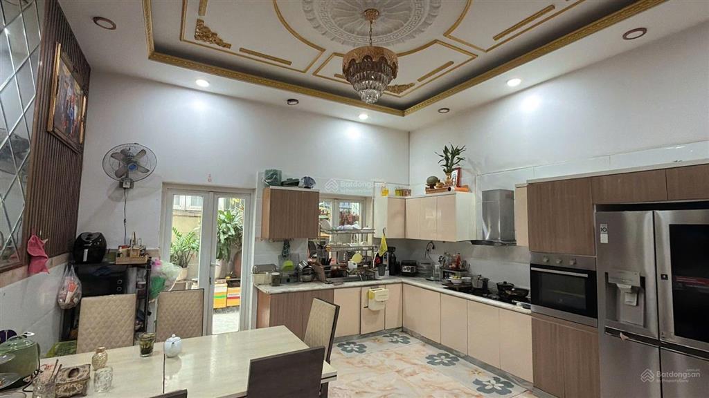 Bán bt tại cityland center hills, 24 tỷ, 100m2, 5pn, 4wc, phong cách châu âu
