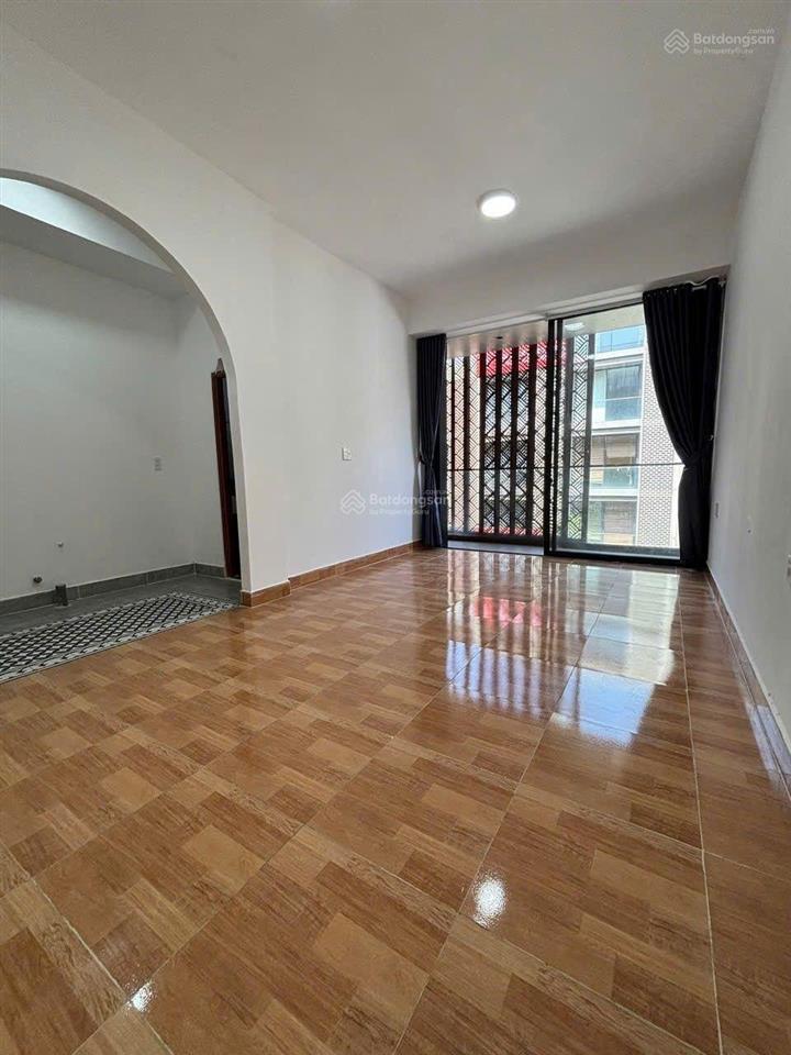 Cho thuê văn phòng 40m2, 7,5 triệu tại đường đỗ xuân hợp, q2, hcm