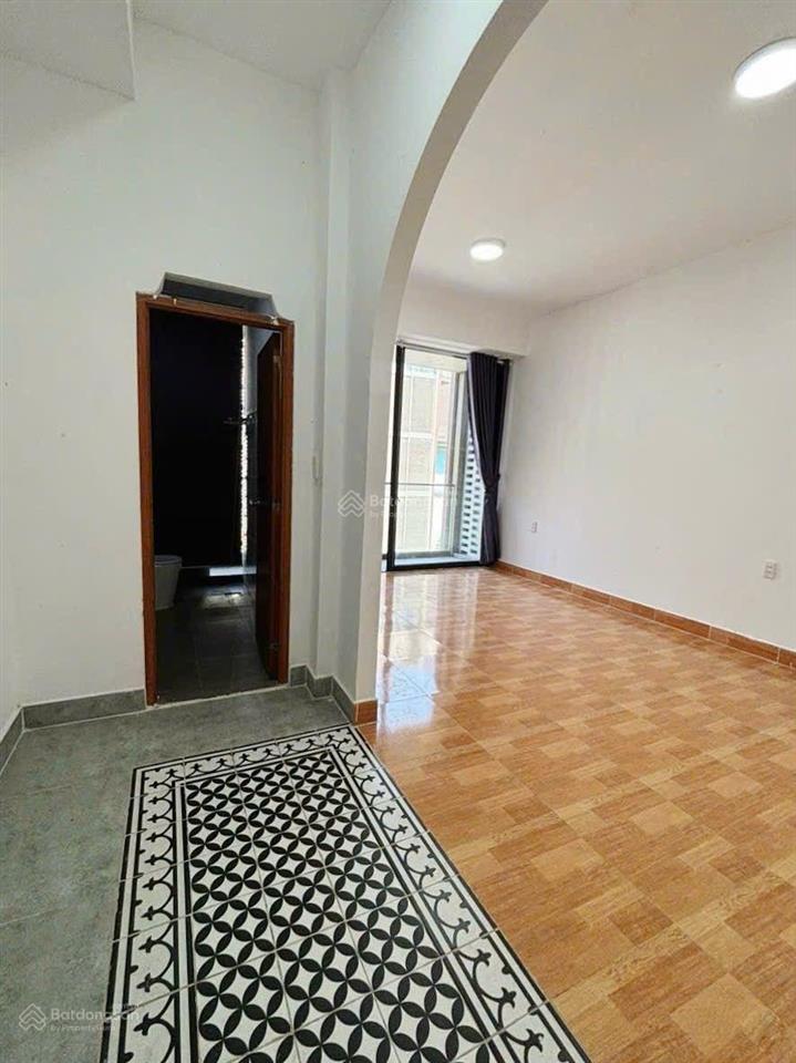 Cho thuê văn phòng 40m2, 7,5 triệu tại đường đỗ xuân hợp, q2, hcm