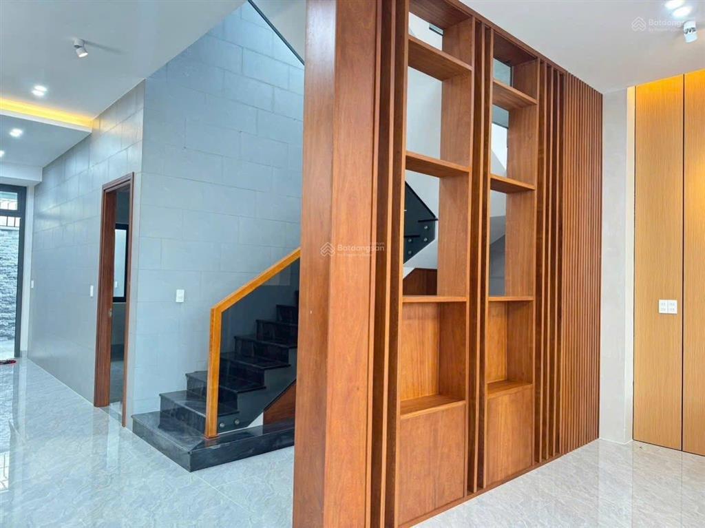 Bán nhà biệt thự mới 99%, thiết kế đẹp hiện đại, xách vali vào ở liền được, tại tp bà rịa, 7.9 tỷ