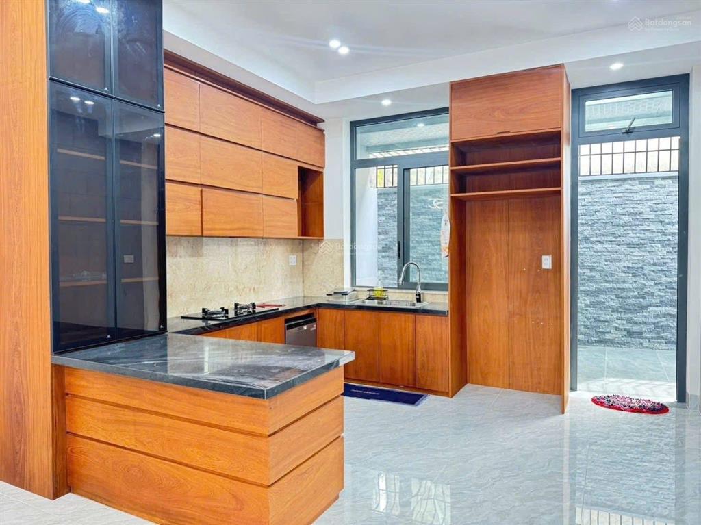 Bán nhà biệt thự mới 99%, thiết kế đẹp hiện đại, xách vali vào ở liền được, tại tp bà rịa, 7.9 tỷ