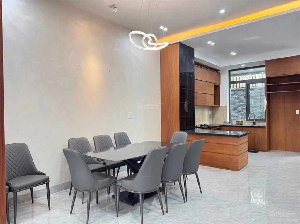 Bán nhà biệt thự mới 99%, thiết kế đẹp hiện đại, xách vali vào ở liền được, tại tp bà rịa, 7.9 tỷ