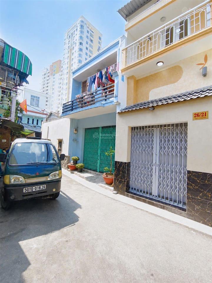 Bán nhà 1 trệt 2 lầu mới đẹp 100%  đường tân thành , quận tân phú