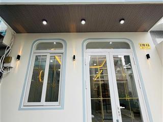 Bán nhà 1 trệt 1 lầu mới đẹp 100%  đường nguyễn suý, tân phú