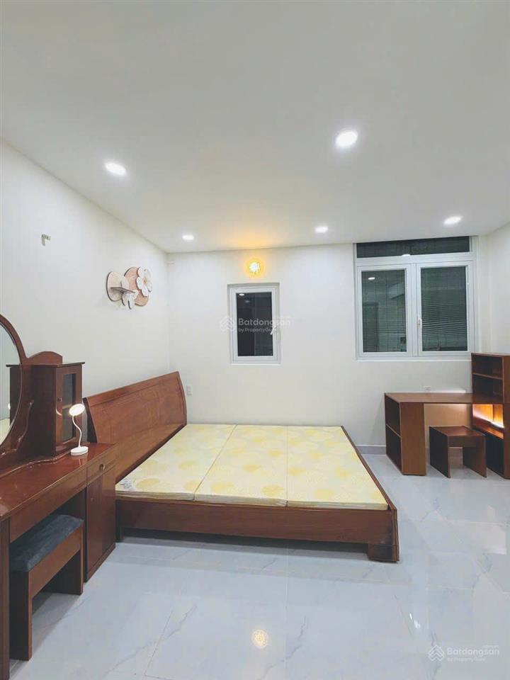 Bán nhà 1 trệt 3 lầu + sân thượng mới đẹp 100%  đường trường chinh  quận tân bình