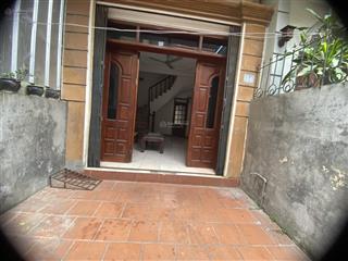 Cho thuê nhà riêng tại số 34 ngõ 667/9 nguyễn văn cừ, 6 triệu, 80m2