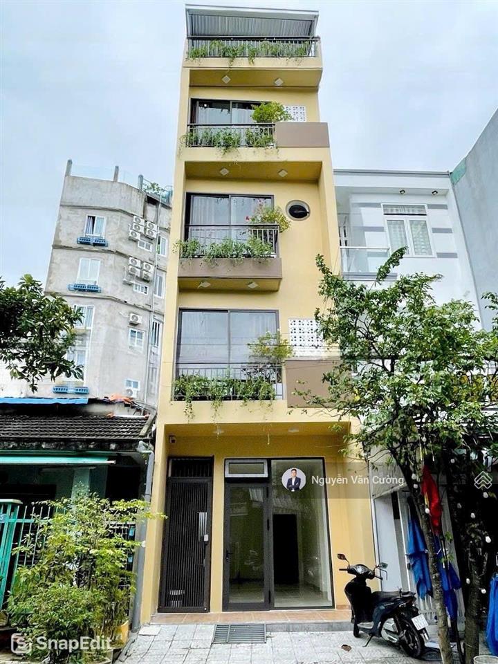 Bán toà căn hộ mới 4,5t mới  mt hồ biểu chánh bên cạnh 3 trường đh lớn hải châu