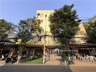 Bán toà căn hộ 5 tầng mặt tiền đường lê quang đạo  165m2 ngang 9m  vị trí trung tâm phố tây