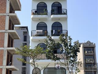 Giảm sâu!!! bán toà căn hộ 6 tầng thiết kế đẹp kdt fpt city  cho bên thứ 3 thuê 50tr/th