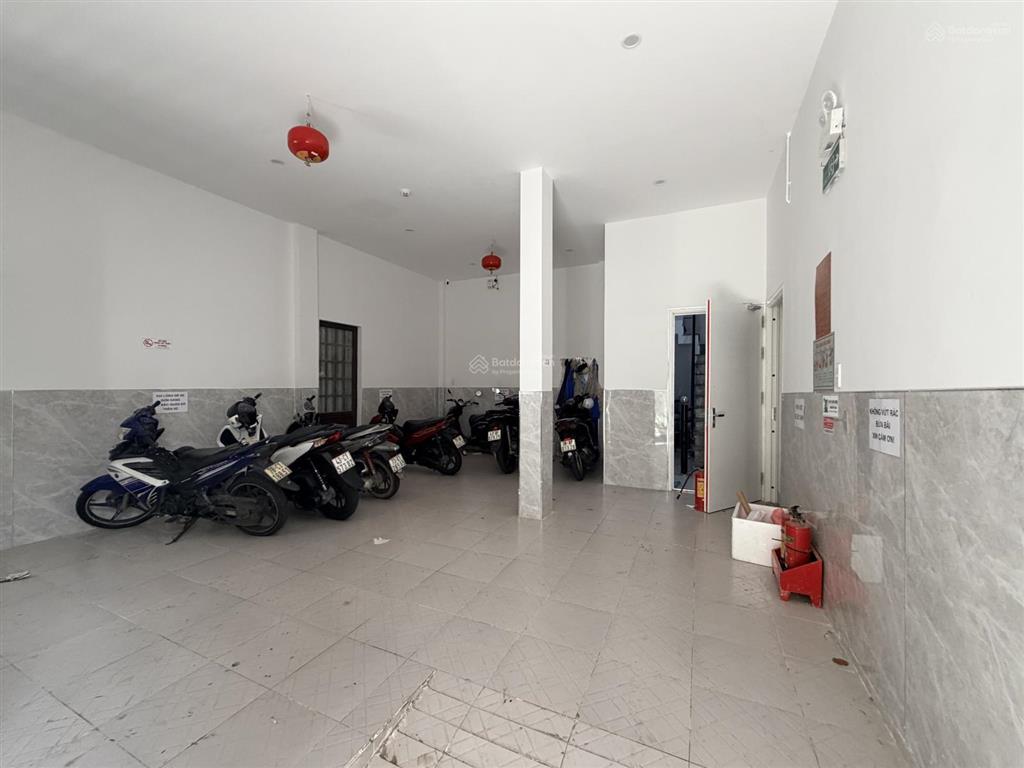 Bán toà căn hộ góc kẹp kiệt bên hông mt hoà cường  17 phòng  doanh thu ~80tr/ tháng