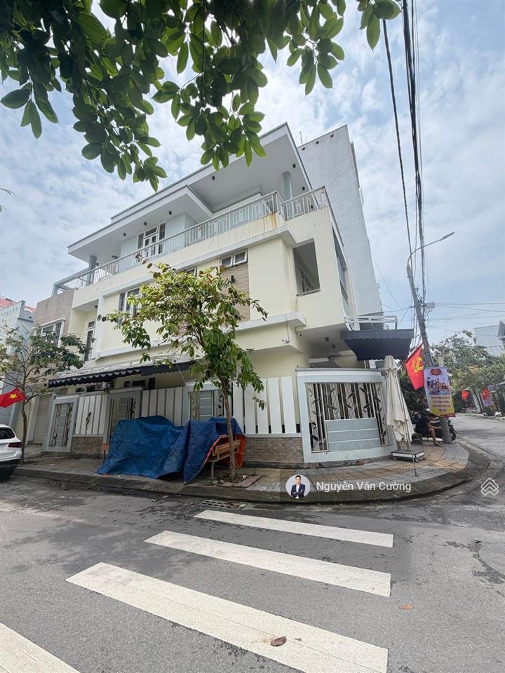 Bán nhà 3 tầng góc 2 mt hiếm tại khu du lịch biển phạm văn đồng  đường sương nguyệt ánh, sơn trà