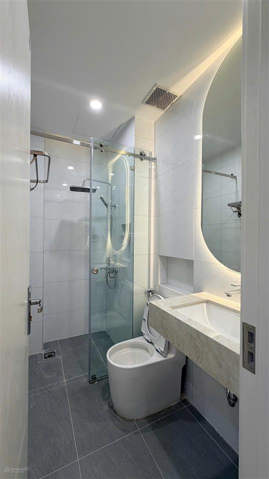 Chính chủ cần bán nhà đường 385 lê văn việt giá 10 tỷ 6