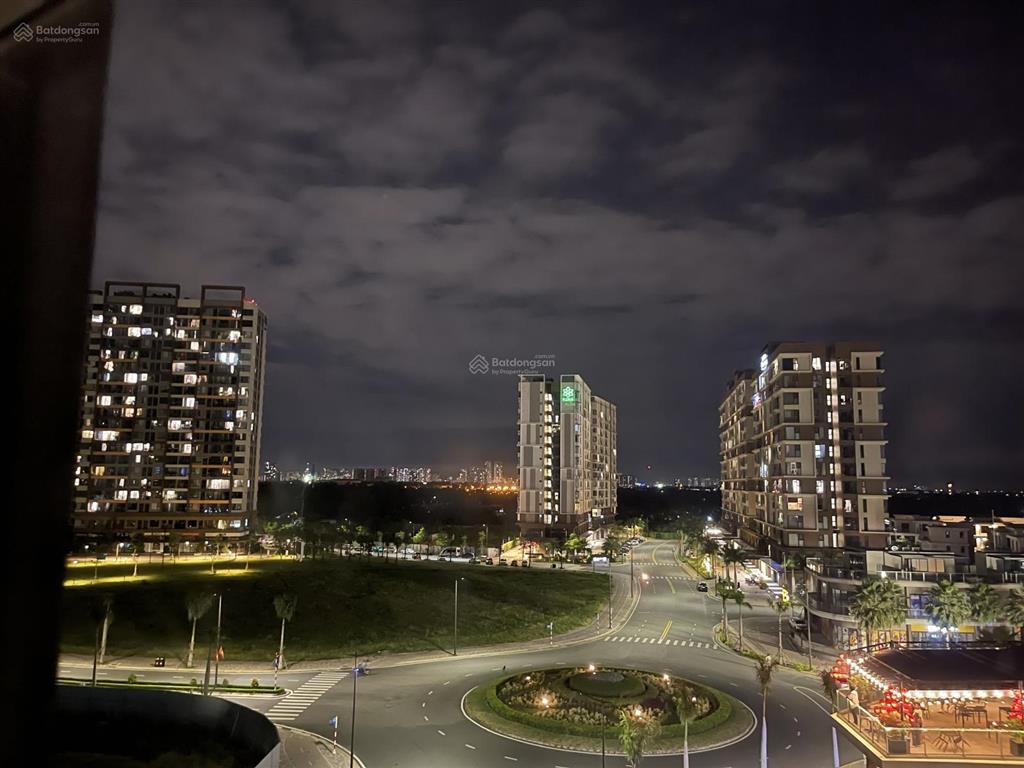 Bán nhanh căn 2pn,2wc (72m2 ) flora mizuki park , giá tốt