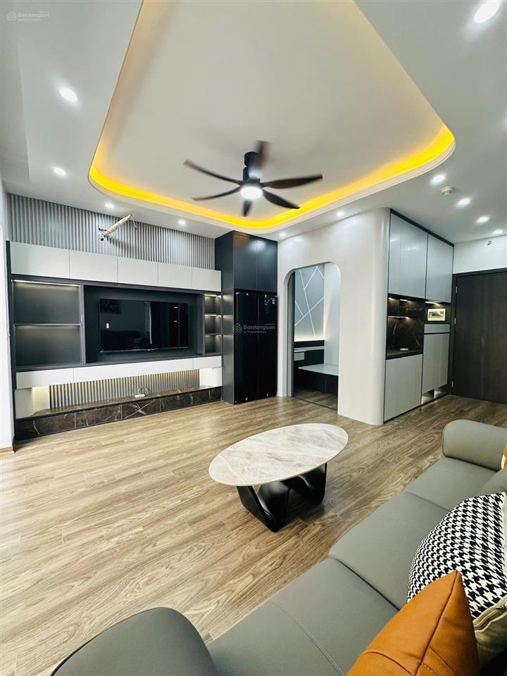 Bán cc a2 kim giang, 5,9 tỷ, 70m2, 3pn, 2wc, nhà đẹp full nội thất  hot