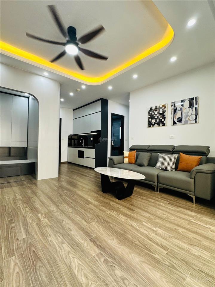 Bán cc a2 kim giang, 5,9 tỷ, 70m2, 3pn, 2wc, nhà đẹp full nội thất  hot