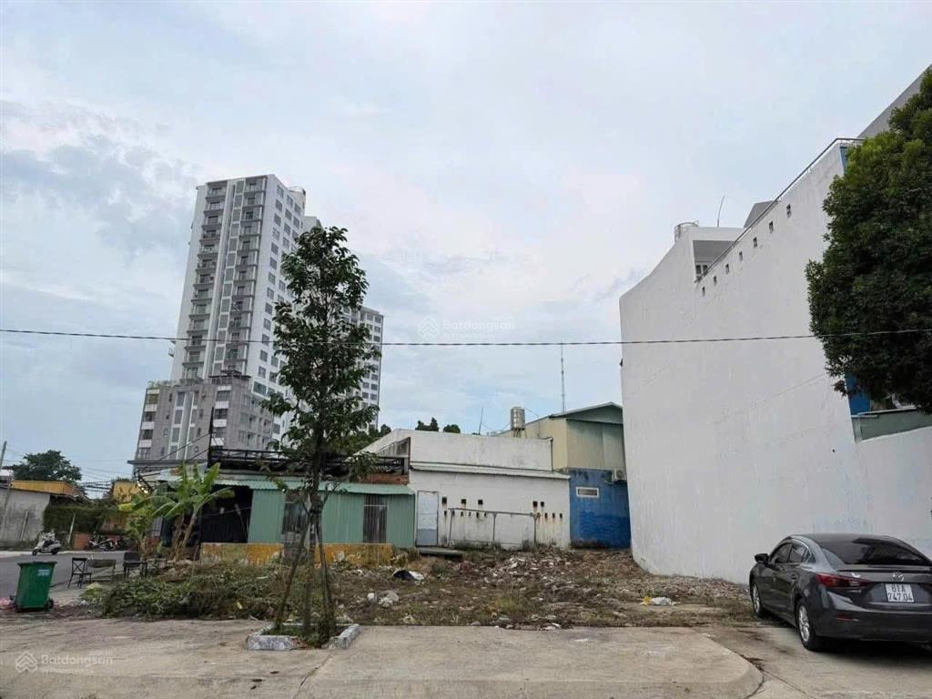Lô góc vip đẹp kdc chánh nghĩa  thủ dầu một 237m2 thổ cư 100% kinh doanh làm được nhiều thứ