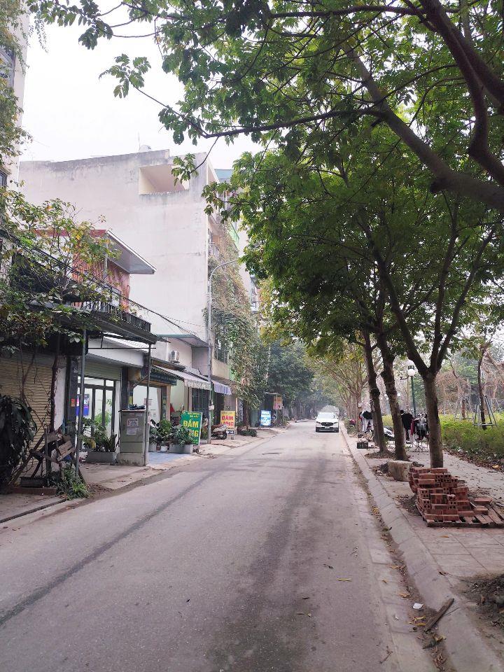Bán 50m2 đất phân lô khu Cổng Đồng, La Khê mặt tiền 4,2m giá LH 0945255902