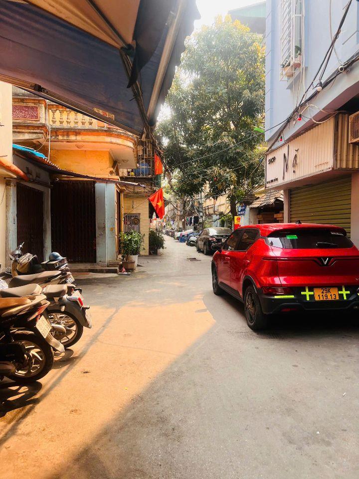Bán nhà ngõ ô tô Lương Thế Vinh diện tích 76m2 mặt tiền 5,8m giá 21,8 tỷ LH 0945255902