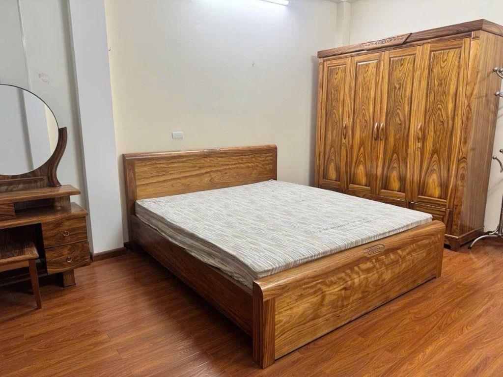 Bán nhà LK KĐT Văn Khê diện tích 56m2, giá 17.5 Tỷ LH 0945255902