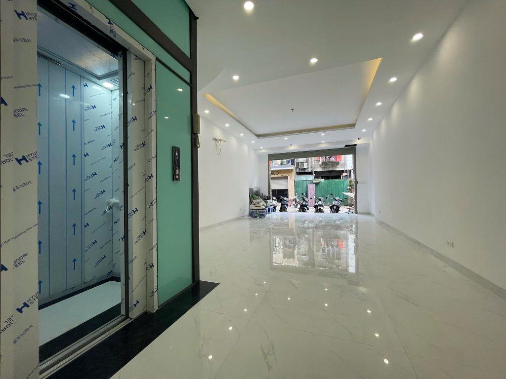 Bán nhà LK KĐT Văn Khê diện tích 80m2, mặt tiền 5m LH 0945255902