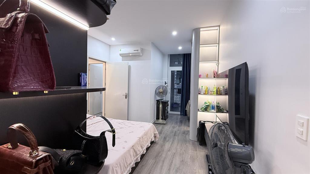 Bán căn hộ 88m2 thiết kế 2pn 2vs ban công vườn treo siêu hiếm bán tại chung cư usilk city. giá tốt!