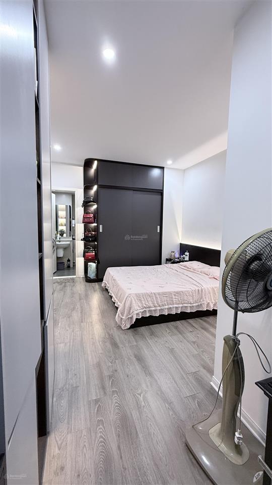 Bán căn hộ 88m2 thiết kế 2pn 2vs ban công vườn treo siêu hiếm bán tại chung cư usilk city. giá tốt!