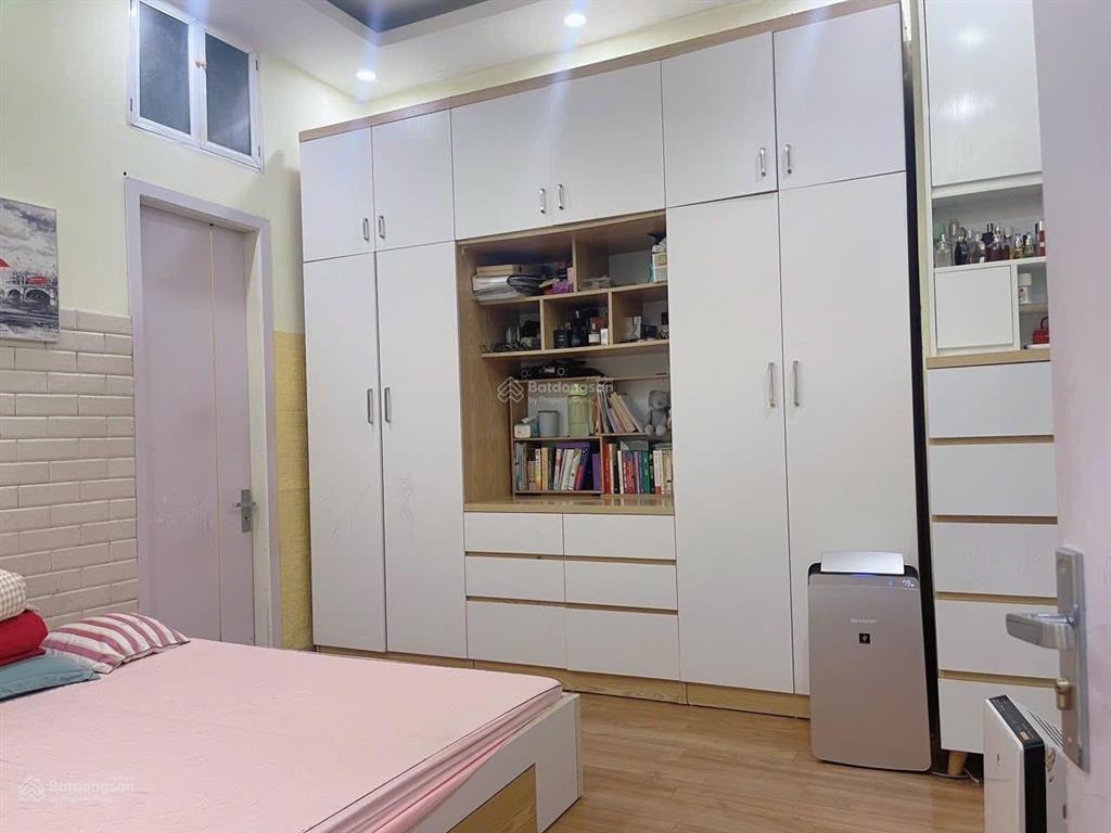 Chính chủ bán căn hộ 97m2 3pn full nội thất đẹp tại ct2 kđt văn khê, hà đông