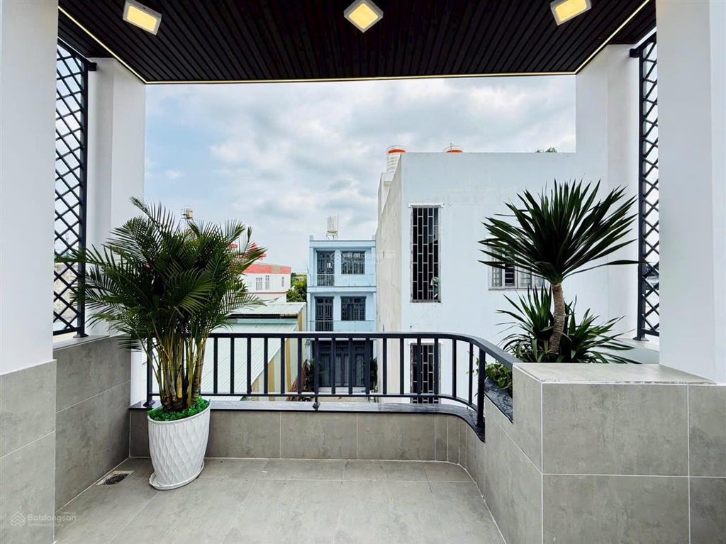 Chủ cần bán căn nhà mới xây tâm huyết tại thạnh xuân gần chợ minh phát