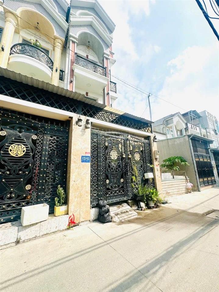 Cần bán nhà gần chợ cầu đồng quận 12  chưa qua kinh doanh