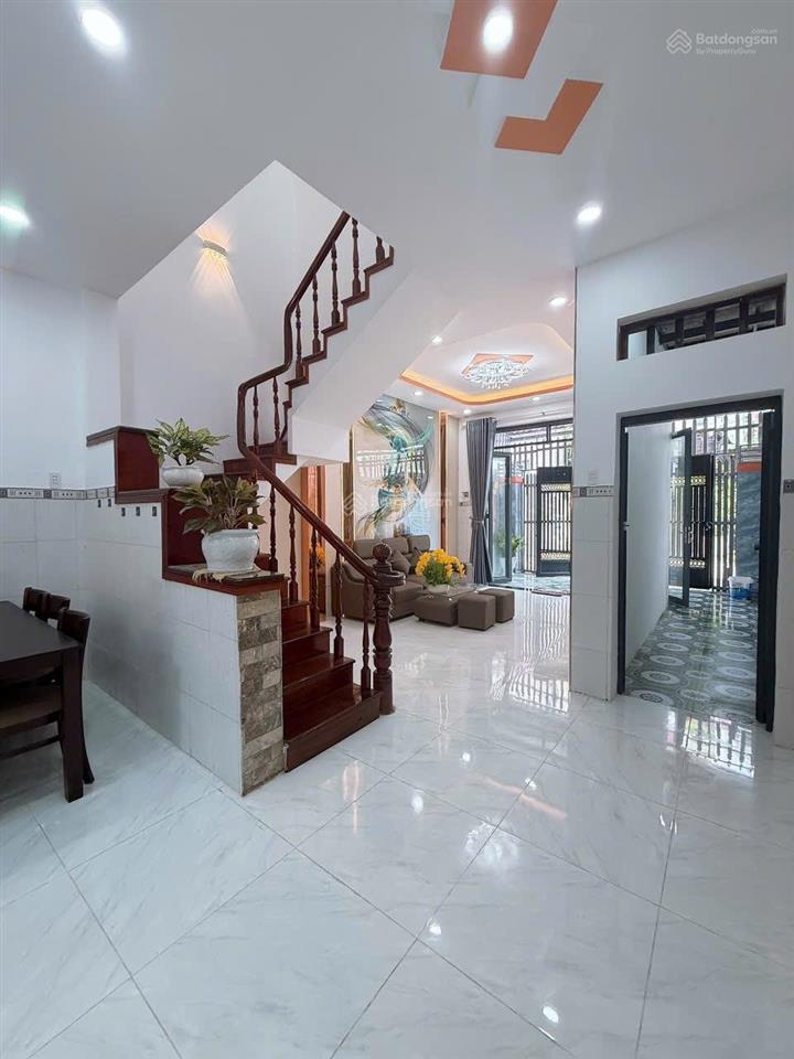 Em gái cần bán nhanh căn nhà shr 57,6m đất giá chỉ 4 tỷ 470 triệu còn tl