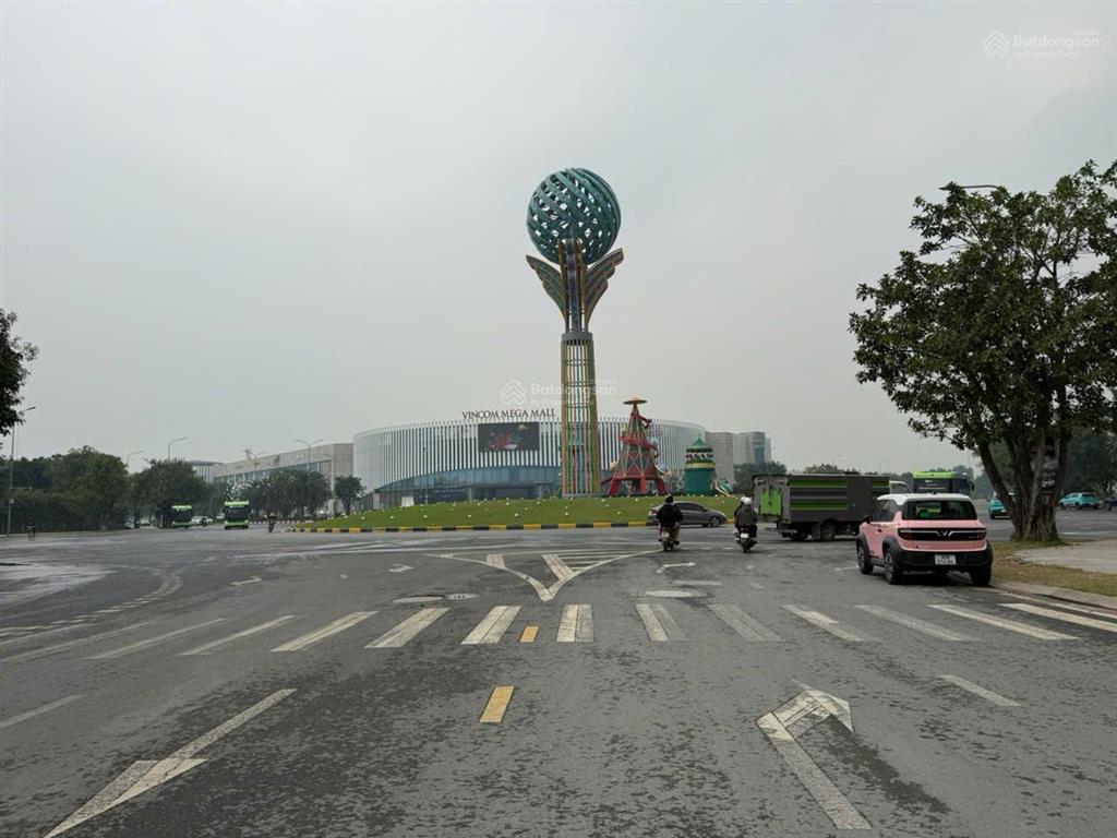 Bán nhà 3 tầng  41m2  quặng tiến đại mỗ giá 7.4 tỷ