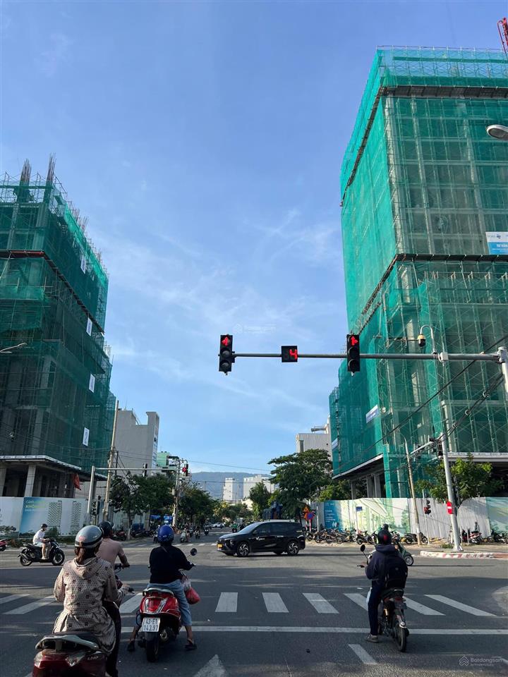 Bán góc phạm vấn & nguyễn đức an, sơn trà. dt 110,2m²