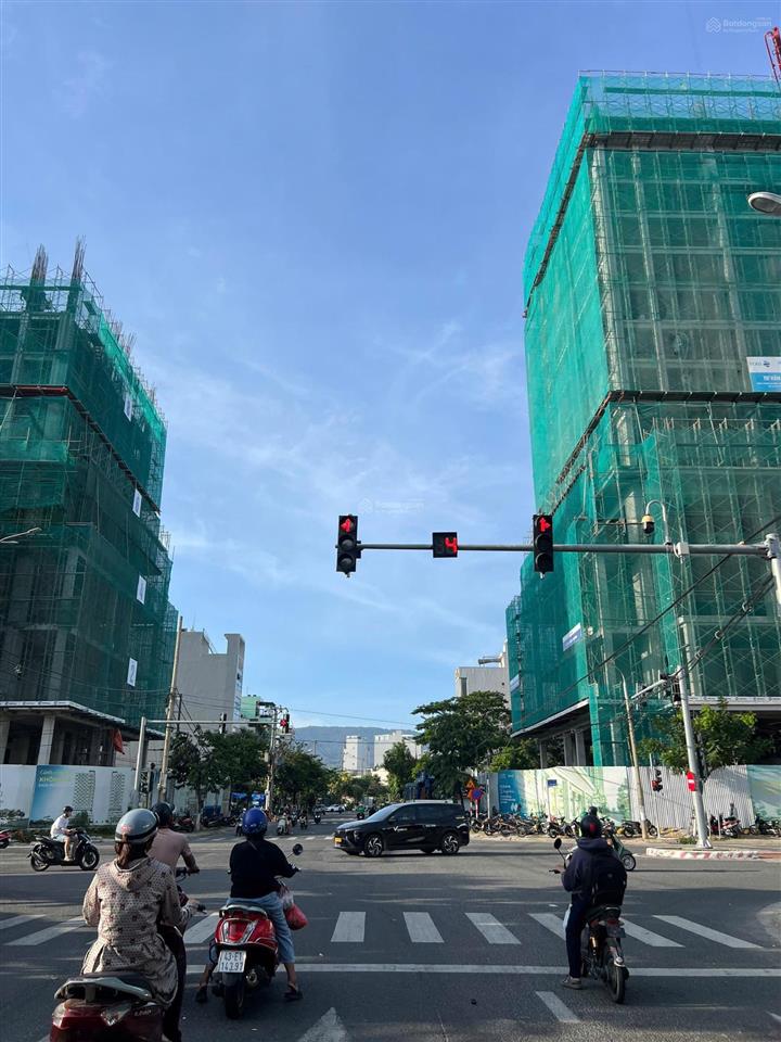 Bán lô góc hồ nghinh & ngô quang huy, sơn trà. dt 140.9m²