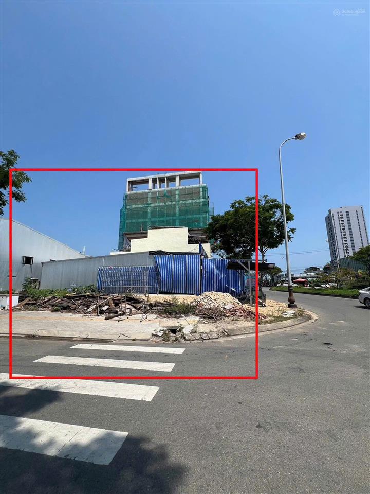 Lô góc nguyễn huy chương & tân thái 1, sơn trà. dt 140.8m²