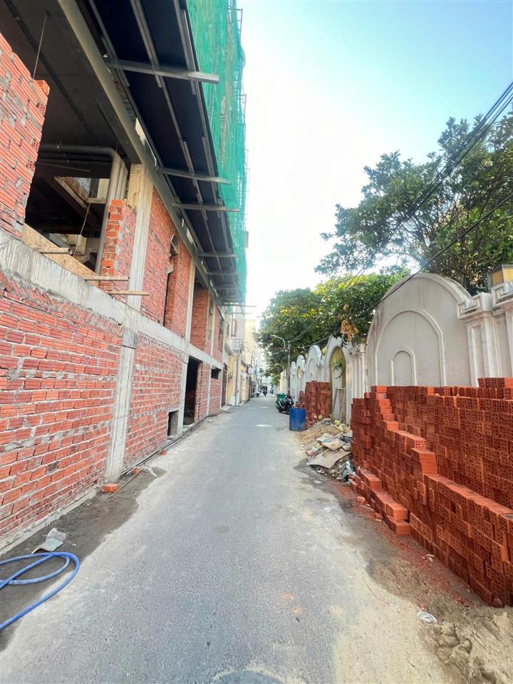 Bán lô đất bà huyện thanh quan, dt 61m², đoạn đẹp nhất