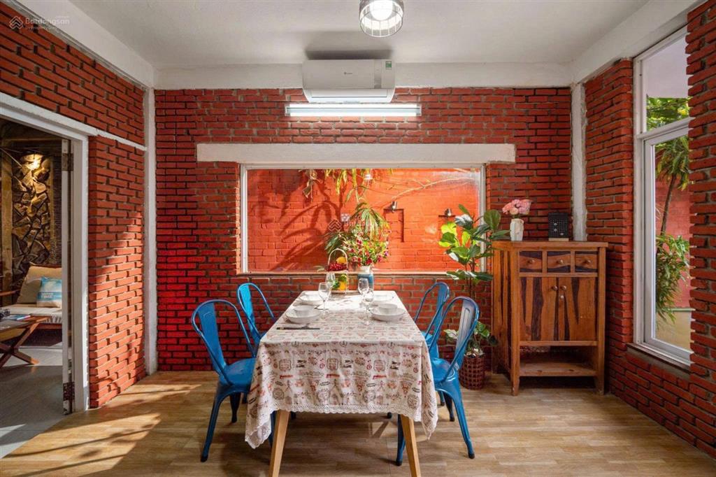 Bán nhà mt 2 tầng tân thái 9, dt 95m², sơn trà cực xinh