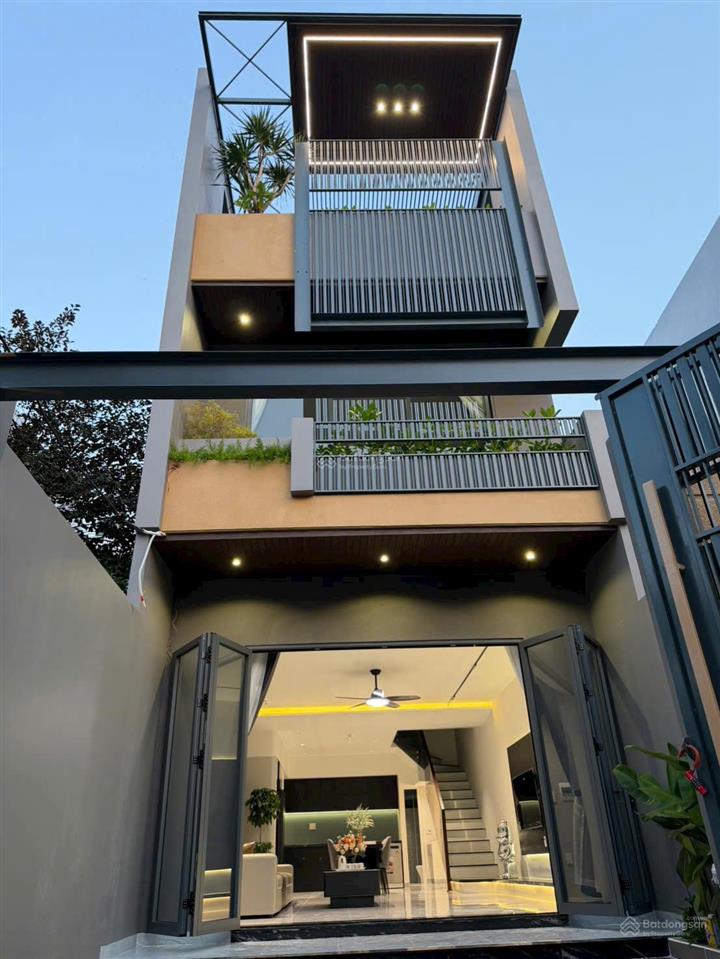 Nhà 3 tầng hòa xuân, nguyễn hiến lê, dt 100m²