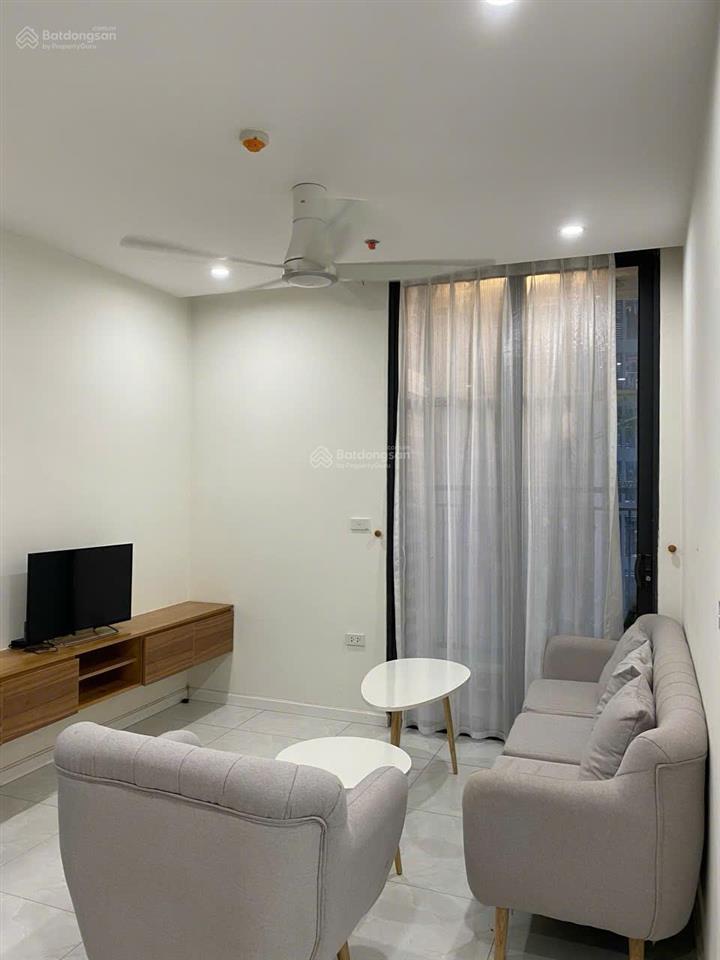 Căn siêu hiếm 1pn  1 khách loại rộng cho thuê ở vh green bay vào đc luôn full đồ đẹp