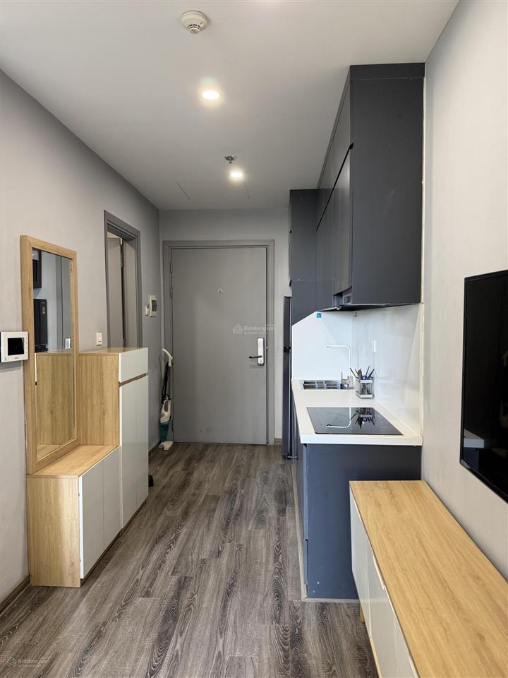 Mình chính chủ cho thuê căn studio giá tốt 8tr5. đã làm tổng vệ sinh và tân trang nhà sạch sẽ