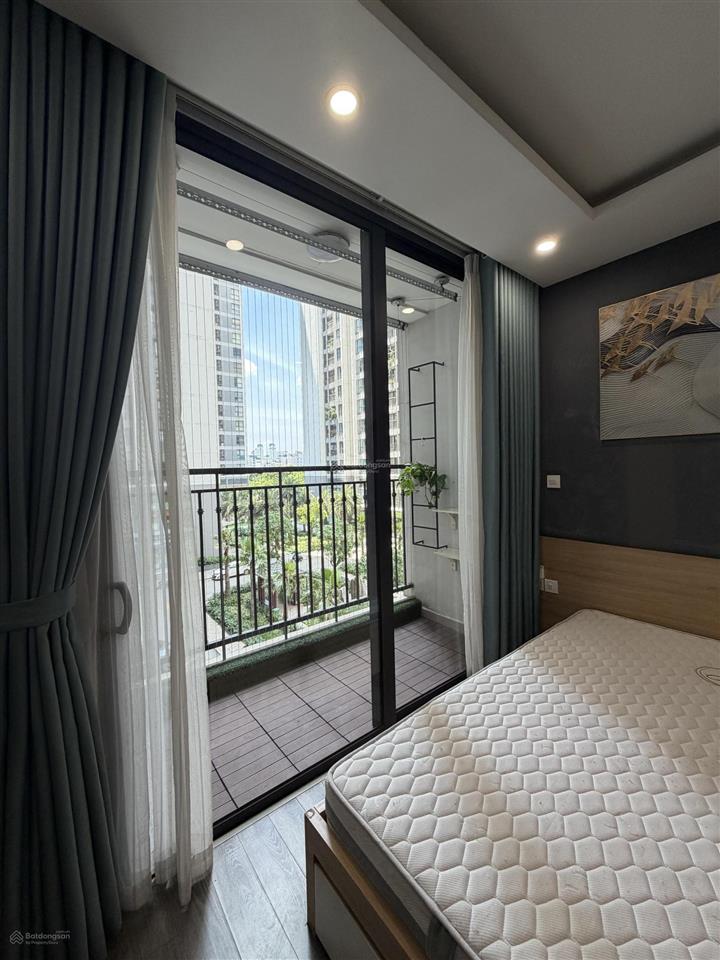 Mình chính chủ cho thuê căn studio giá tốt 8tr5. đã làm tổng vệ sinh và tân trang nhà sạch sẽ