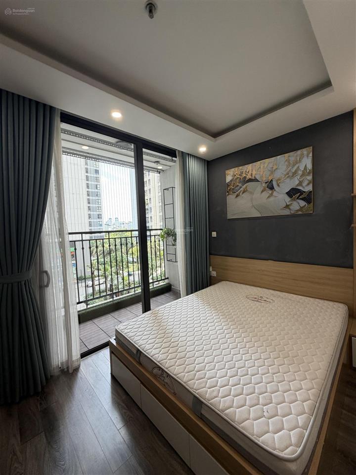 Mình chính chủ cho thuê căn studio giá tốt 8tr5. đã làm tổng vệ sinh và tân trang nhà sạch sẽ