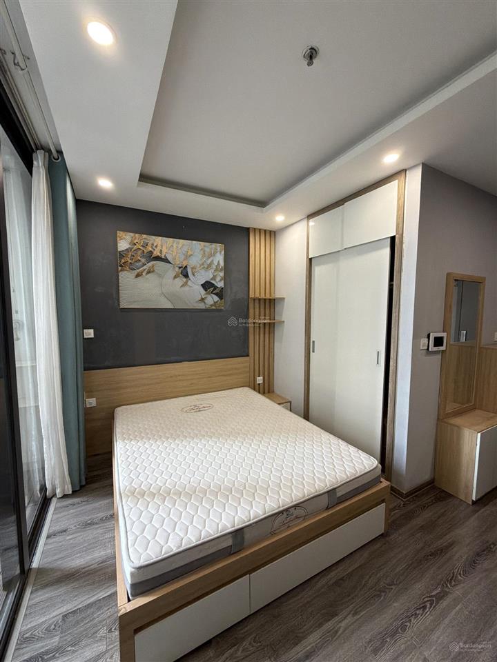 Mình chính chủ cho thuê căn studio giá tốt 8tr5. đã làm tổng vệ sinh và tân trang nhà sạch sẽ