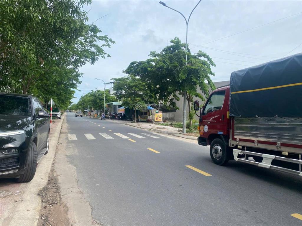 Bán đất ngay khu công nghiệp mỹ xuân. giá 2,150 tỷ