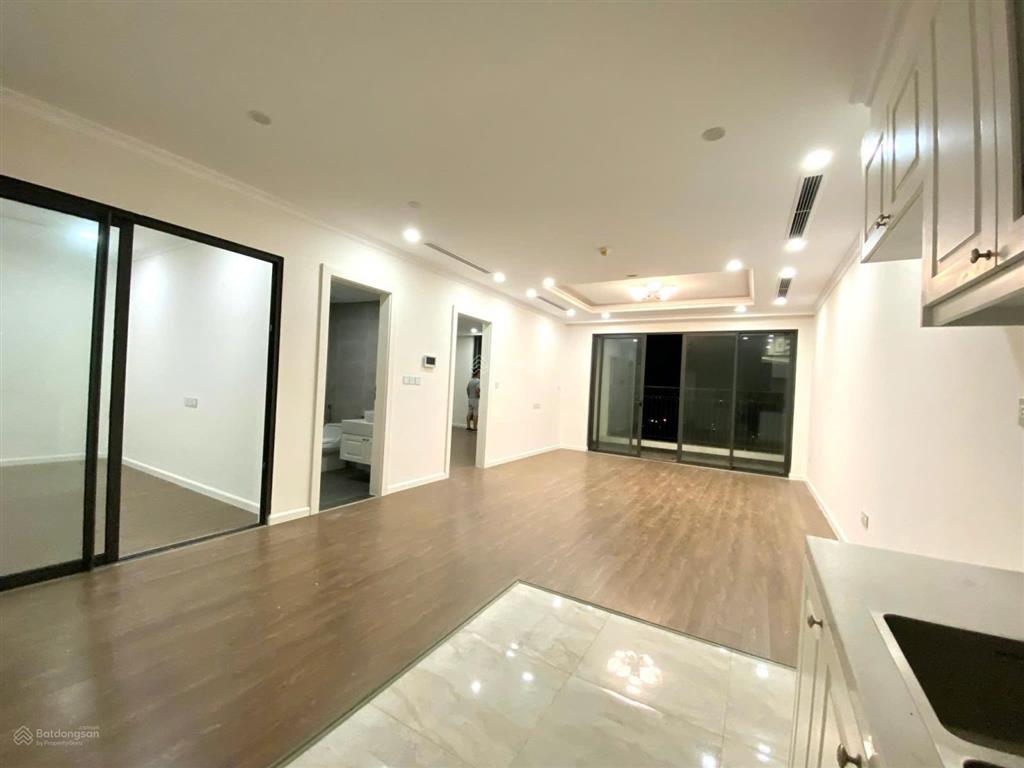 Bán nhanh căn 2 ngủ/85m2 nhỉnh 8 tỷ sunshine riverside view cầu, sông hồng. 0966 286 ***