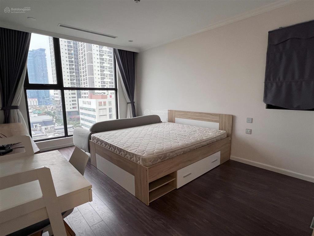 Giá tốt 9 tỷ  bán nhanh căn góc 3 phòng ngủ/95m2 sunshine riverside full đồ, sẵn sổ.  0966 286 ***