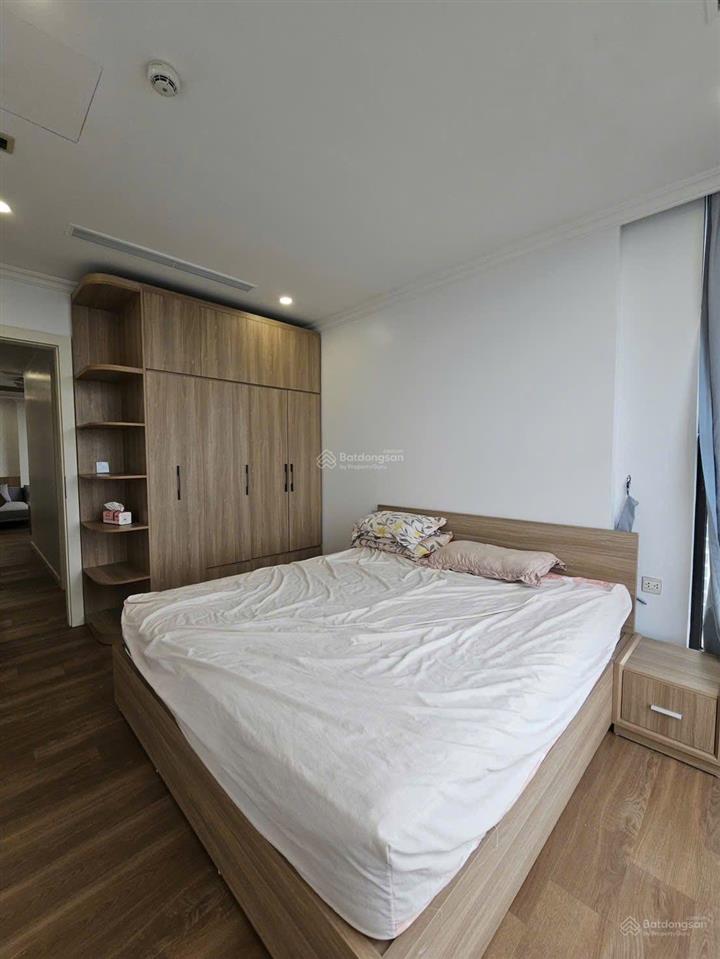 8.7 tỷ bao phí  bán căn góc 3 ngủ/90m2 tầng cao view sông hồng (full đồ+sổ)  0966 286 ***