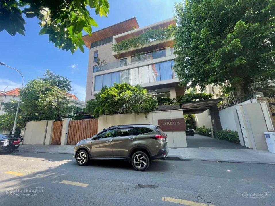 Khan hiếm quá, biệt thự đường đặng văn ngữ  phú nhuận 8x22m vuông vức, 3 lầu đẹp ở ngay