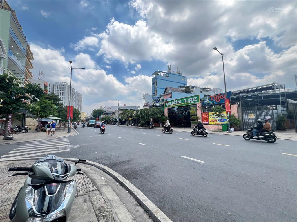 35x58m (1900m2) bán nhà mặt tiền đường tô hiệu  q. tân phú, gần kdl đầm sen, được xây 22 tầng