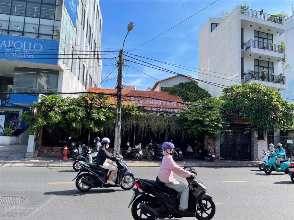 Chỉ hơn 100 triệu/m2 sở hữu nhà mặt tiền hồng lạc  phường 10  tân bình dtcn 334m2