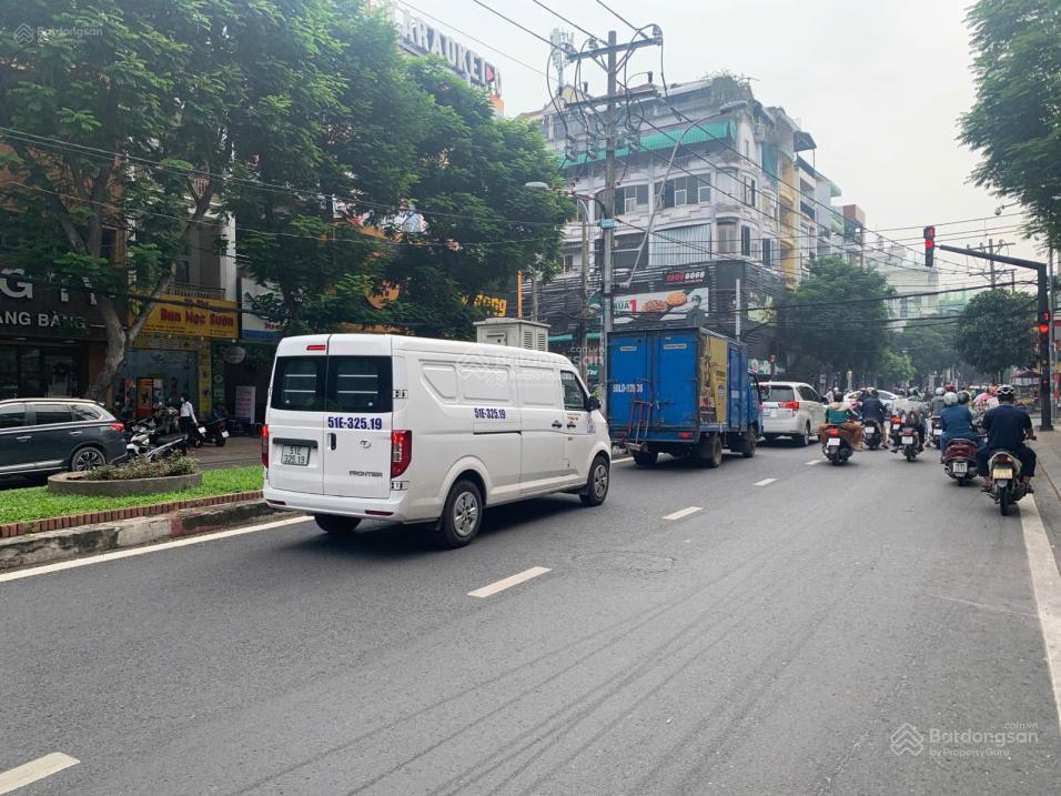 Chỉ hơn 100 triệu/m2 sở hữu nhà mặt tiền hồng lạc  phường 10  tân bình dtcn 334m2